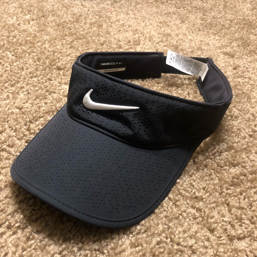 Nike visor